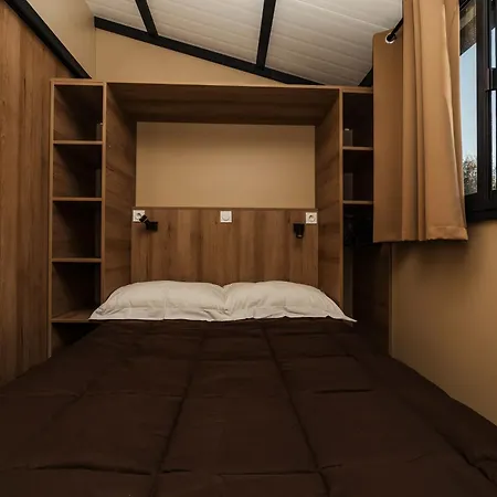 פארק נופש Oasi *